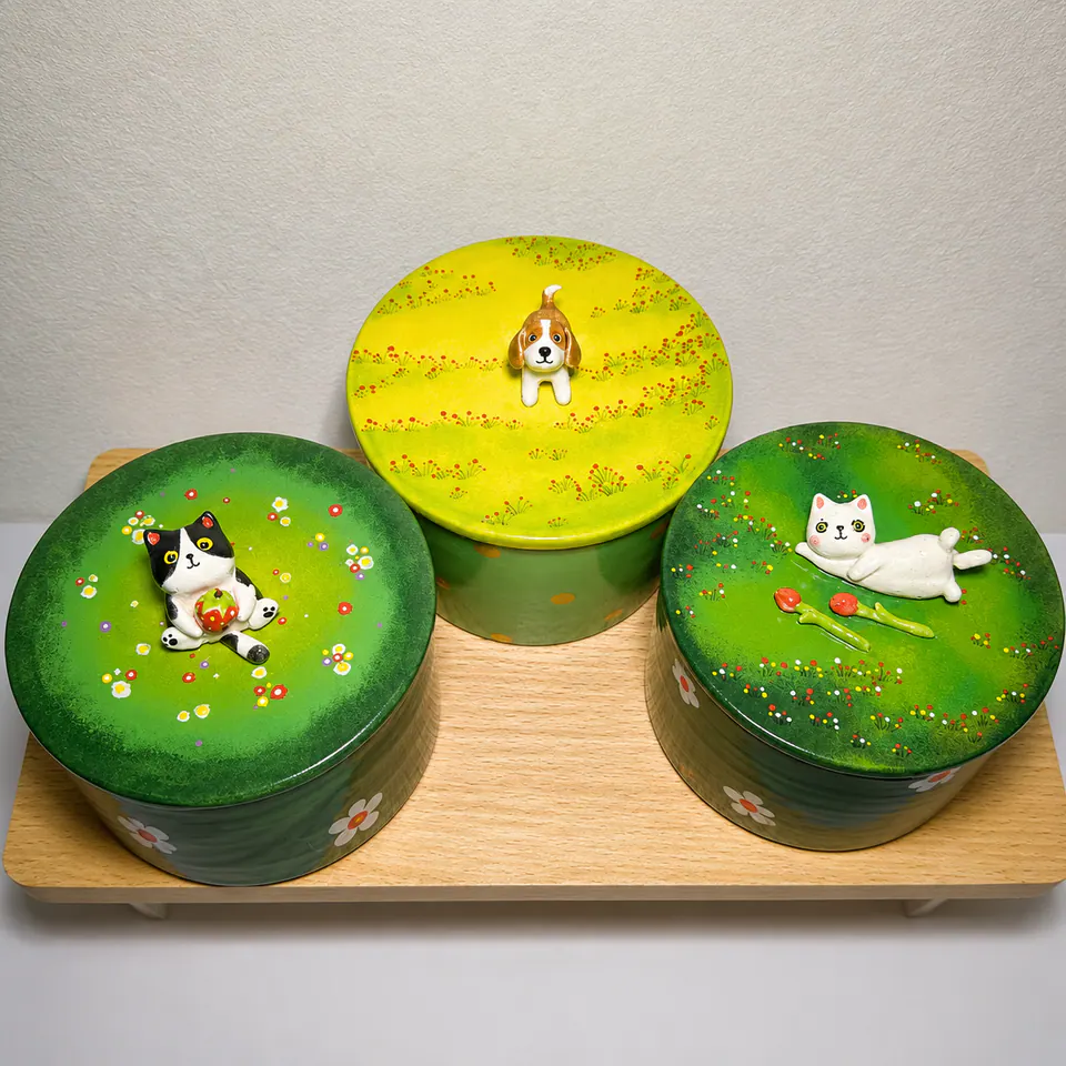 Custom Pet’s Figure Ceramic Urn-Aesthetic — view 2